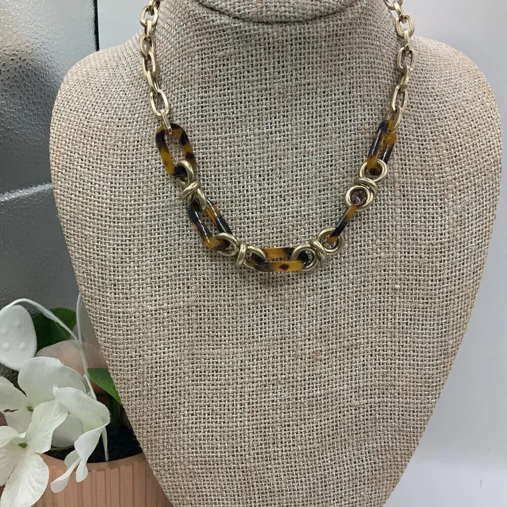 Ann Taylor Factory Open Link Acrylic Tortoise Shell Gold Tone Necklace
